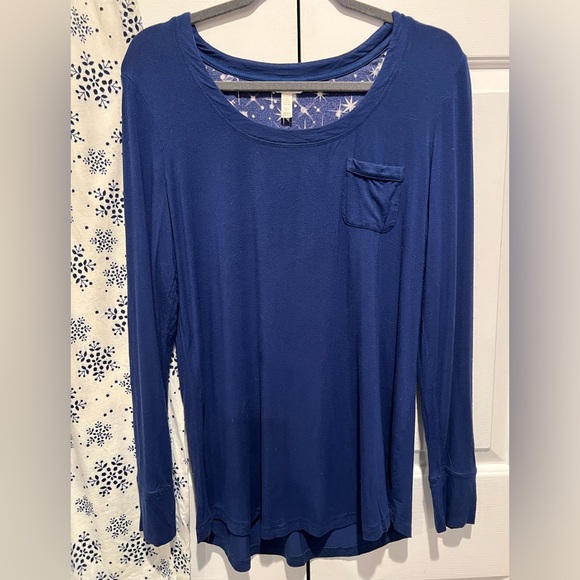 2 Pc PJ Set ❄️SOMA Dk Blue, Long Sleeve Shirt & White & Blue Snowflake Pants - Picture 2 of 9